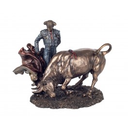 Figurine Corrida Résine : Taureau et Torero, Finition Antic Line, L 18 cm