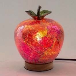 Lampe Pomme Rouge et Fuchsia en mosaïque et verre, lampe d'ambiance Fruit décoratif, Collection MOSAIK, hauteur 21 cm