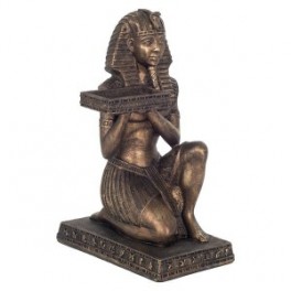 Statue Pharaon, roi d'Egypte, composition résine et couleurs ambrées, hauteur 25 cm